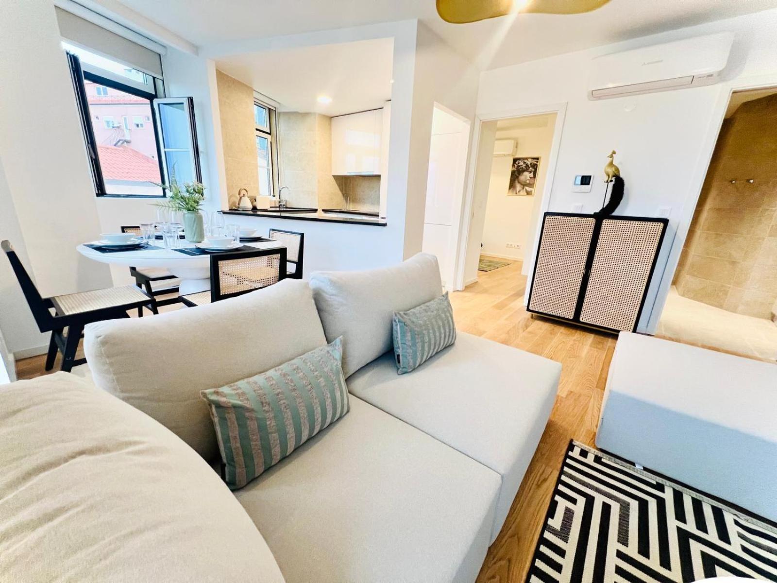 Lisbon Pink House II Beautiful 2 Bedroom Flat In City Center Extérieur photo