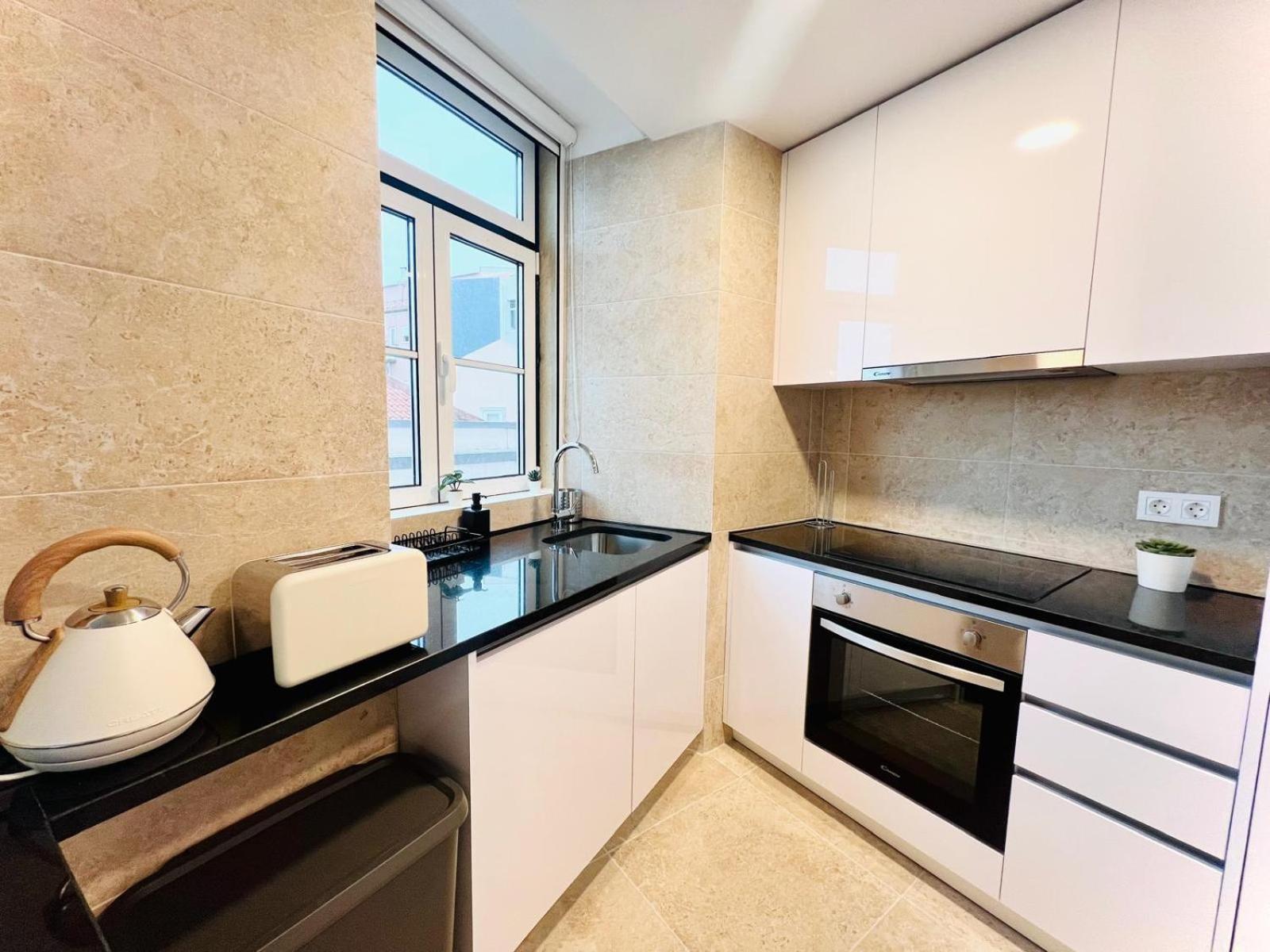 Lisbon Pink House II Beautiful 2 Bedroom Flat In City Center Extérieur photo