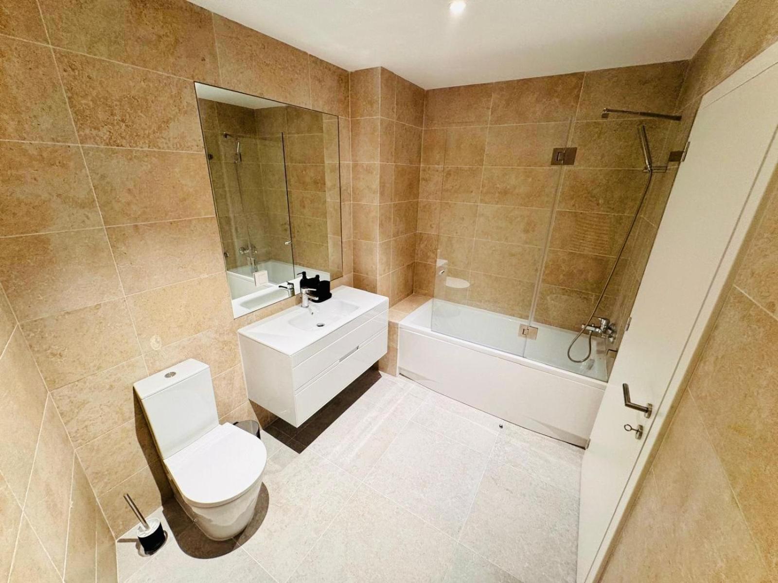Lisbon Pink House II Beautiful 2 Bedroom Flat In City Center Extérieur photo