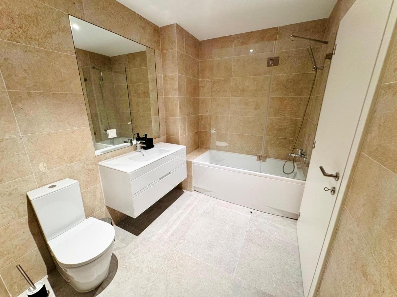 Lisbon Pink House II Beautiful 2 Bedroom Flat In City Center Extérieur photo